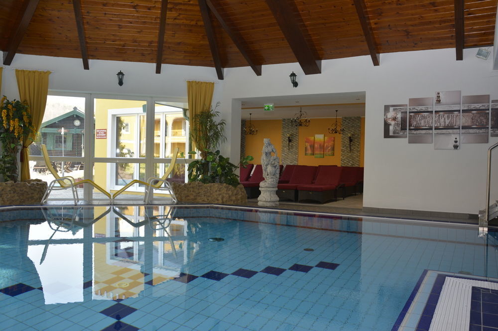 Schloessl Hotel Kindl (Adults Only) Bad Gleichenberg Exterior photo